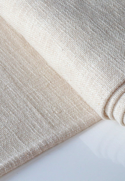 Tissu en chanvre pur 3 plis au mètre, 66 pouces de large, 440 g/m²