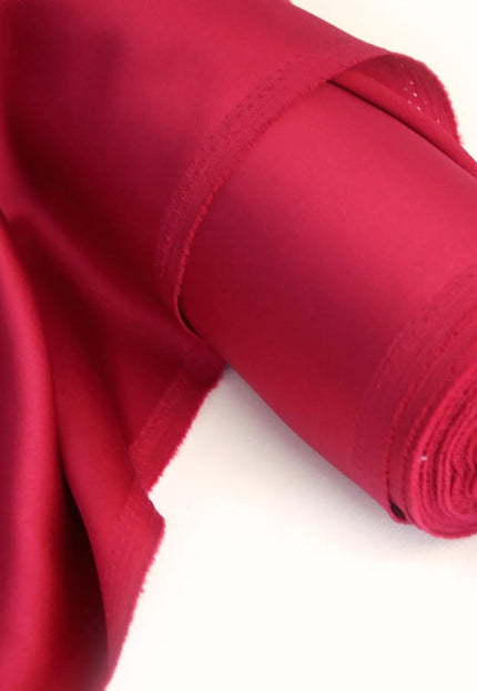 Tela para trajes Pure Tencel™ color granate por yarda, 56 pulgadas de ancho, 245 g/m²