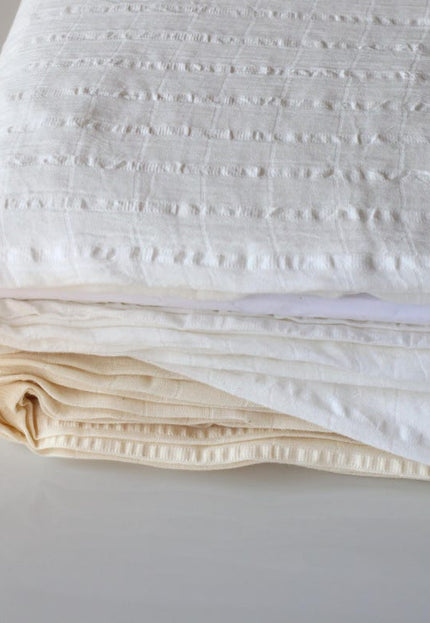 Double-cloth Japanese Seer-Sucker Organic Cotton Fabric by the yard, 58 inches wide, 122 GSM