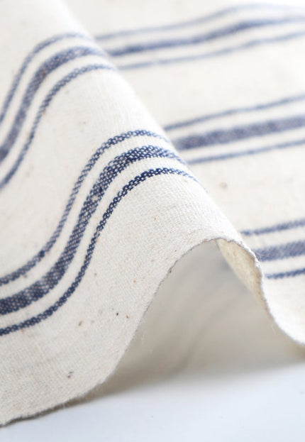 Tissu en coton Kala teint à la main à rayures indigo, 45 pouces de large, 166 g/m², coton biologique, certifié OEKO-TEX Standard 100, pur