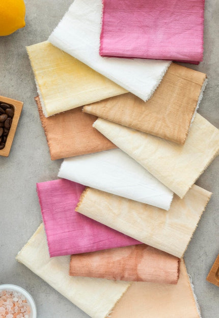 Tejidos de algodón Kala teñidos naturalmente (muestras tamaño A4) - 7 tejidos teñidos naturalmente, muestras de tela de algodón Kala tejida a mano de 40 hilos, 166 g/m²