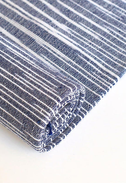 Tissu denim tissé à la main bleu indigo japonais avec rayures blanches au mètre, 45 pouces de large, 300 g/m²