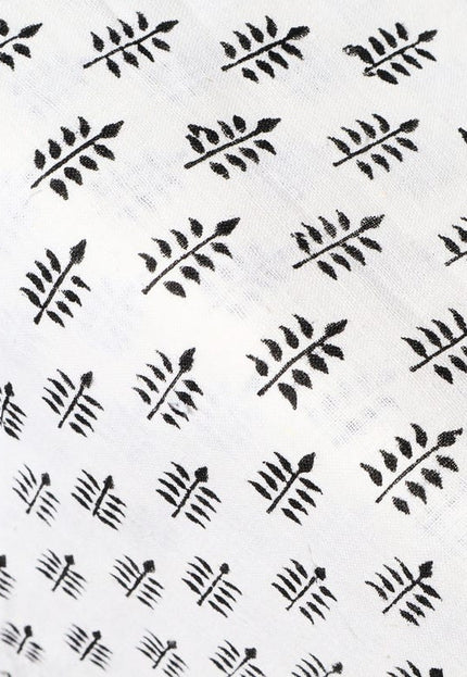 Bloque de hojas negras impreso en tela de algodón Kala, 36 pulgadas de ancho, 273 GSM