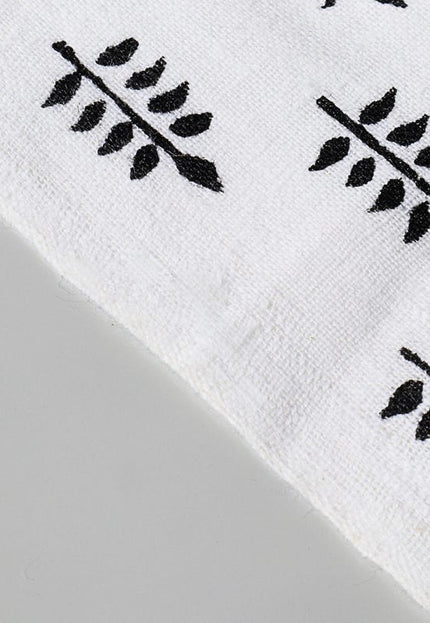 Bloque de hojas negras impreso en tela de algodón Kala, 36 pulgadas de ancho, 273 GSM