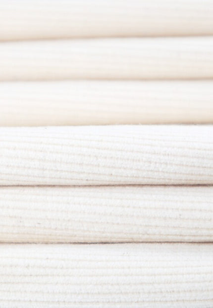 Tela de pana de algodón RFD para trajes, 13 galones, 62" de ancho, 330 g/m²