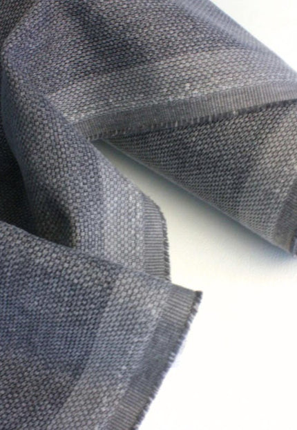 Tela de cáñamo teñida naturalmente por yarda, 58 pulgadas de ancho, 373 GSM