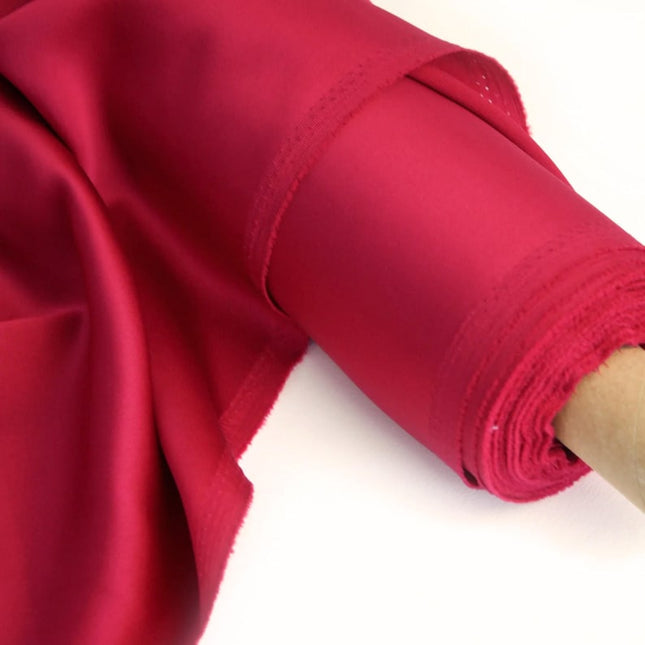 Tela para trajes Pure Tencel™ color granate por yarda, 56 pulgadas de ancho, 245 g/m²