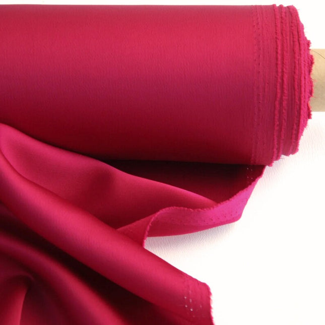 Tela para trajes Pure Tencel™ color granate por yarda, 56 pulgadas de ancho, 245 g/m²