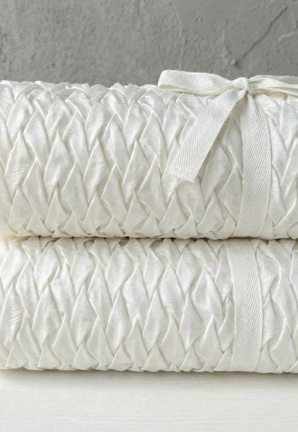 Hand-Tufted Mulberry Silk Fabric, Sculpted Textured Silk, 200 GSM, 22" Wide