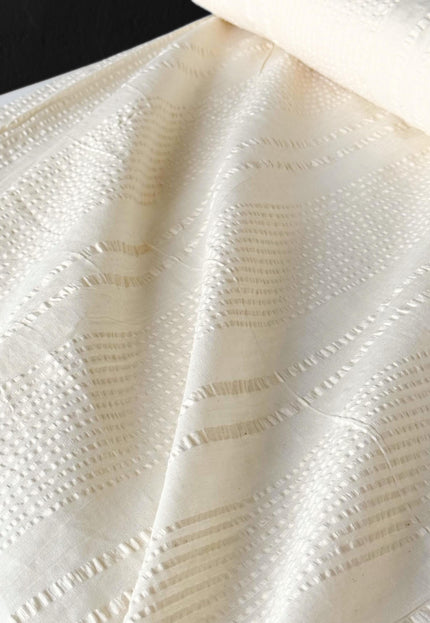 Greige Cotton Seersucker Fabric — Lightweight | 58" Wide | 119 GSM